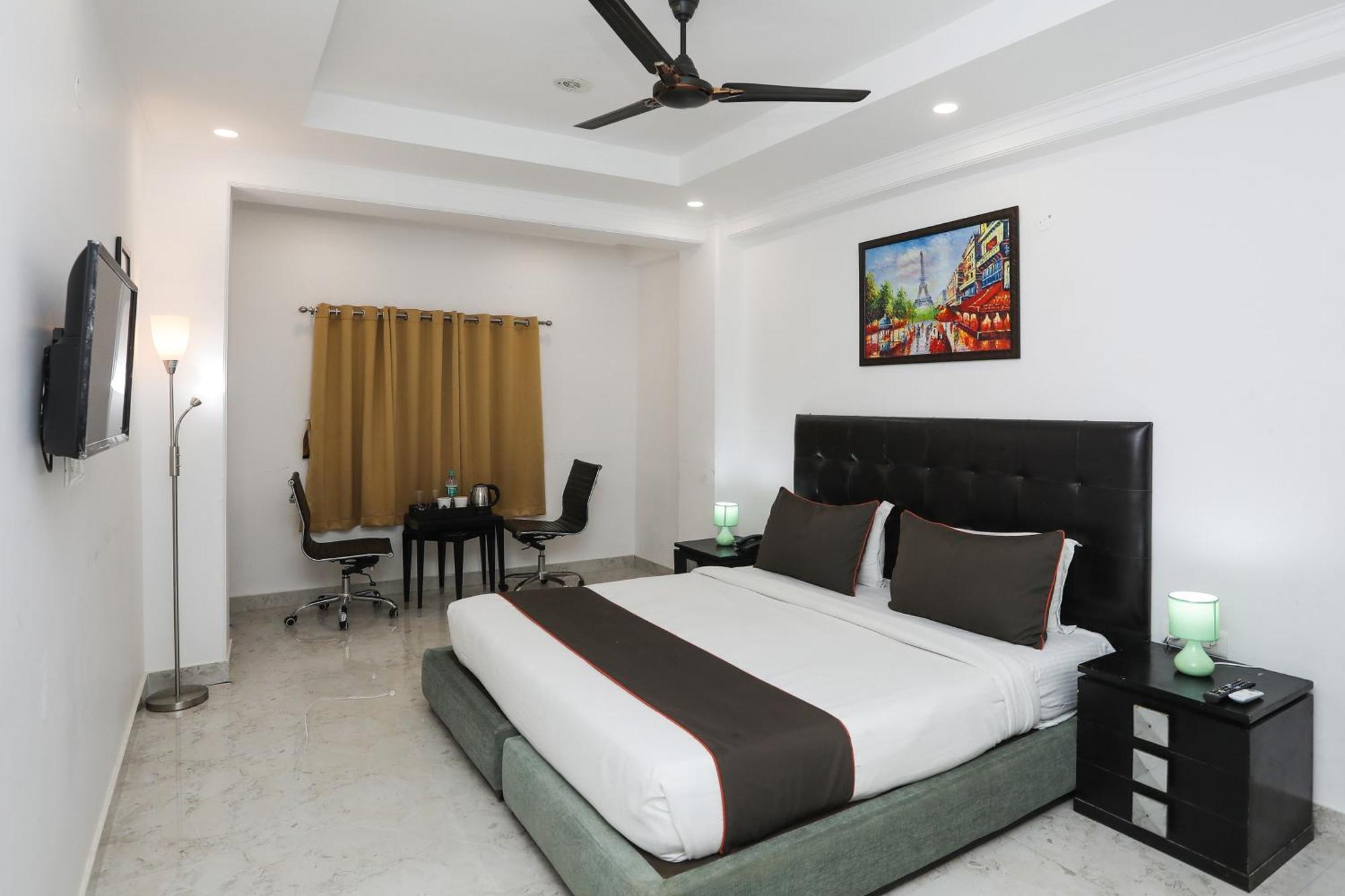 Hotel Collection O Residency Near Dwarka Sector 21 Metro Station Kapas Hera Exterior foto
